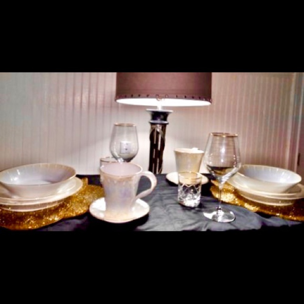 Donatella Versace Place Setting. Dinnerware.